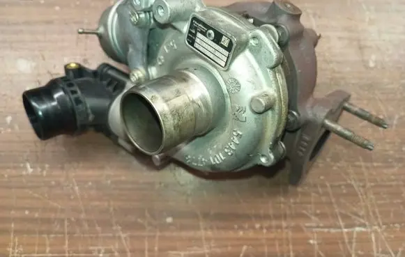 Renault Trafic III (X82) Turbo 54389700018 H8201067824 10972RH8201067824