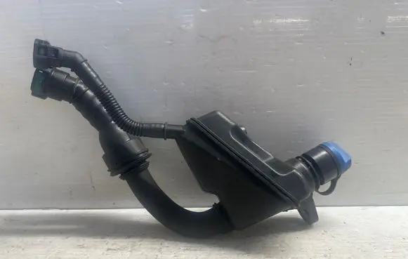 Volvo XC60 AdBlue liquid reservoir 31432994