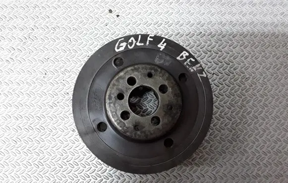 Volkswagen Golf IV Crankshaft pulley