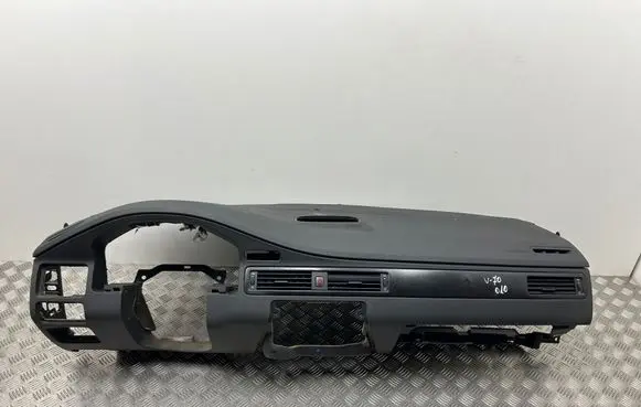 Volvo V70 Dashboard 