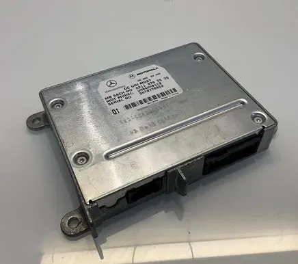 Mercedes-Benz E W211 Bluetooth control unit module A2118705526 DM70778052 2118705526