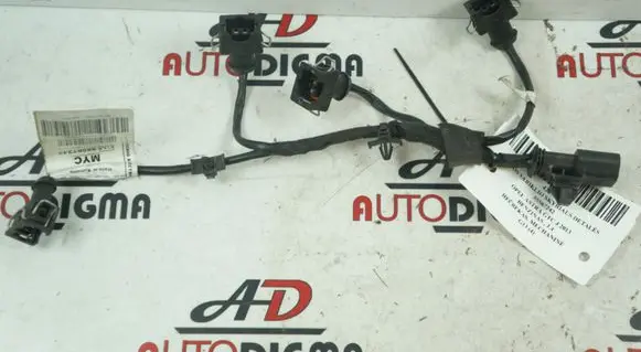 Opel Astra J Fuel injector wires 55567242