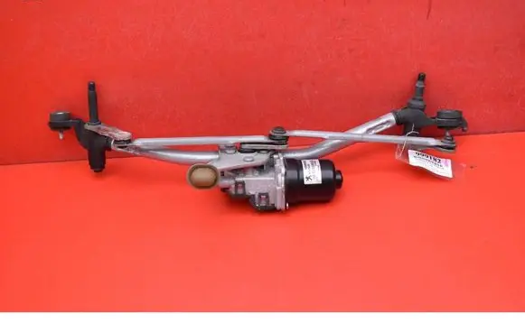 Mercedes-Benz CLK AMG A208 C208 Front wiper linkage and motor 9824784980