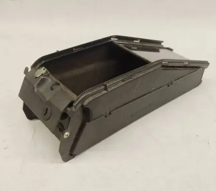 Mercedes-Benz E W124 Glove box central console 1246800852 A1246800852