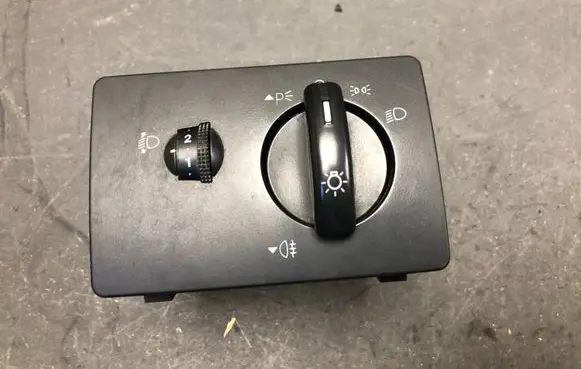Ford Focus Light switch 4M5T13A024FA