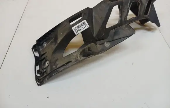 Renault Megane II Rear bumper mounting bracket 8200074438