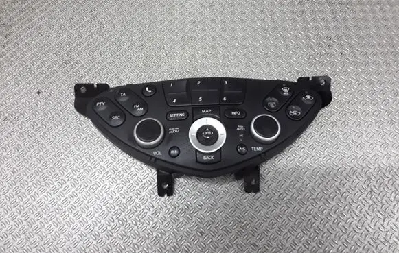 Nissan Primera Climate control unit 28395BA000