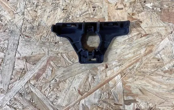 Porsche Macan (95B) Front parking sensor holder (PDC) 95b807131c