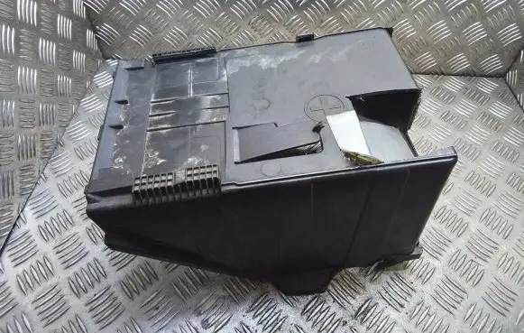 Citroen Berlingo Battery box tray cover/lid 9663615580