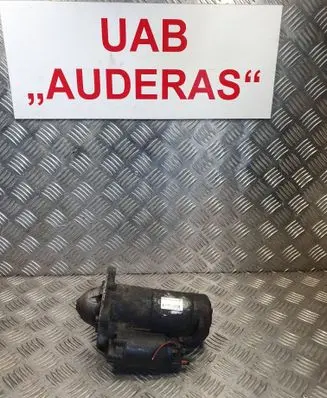 Opel Zafira B Starter motor 55352882 M001T30171