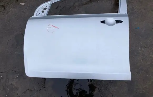 KIA Picanto Front door
