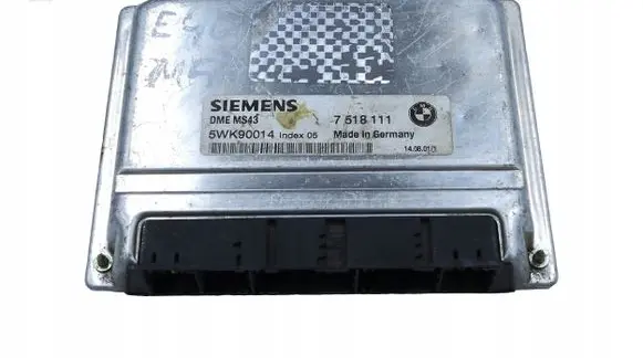 BMW 5 E39 Engine control unit/module 7518111 5WK90014 DMEMS43