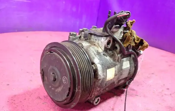 Skoda Fabia Mk2 (5J) Air conditioning (A/C) compressor (pump) 6Q0820808E