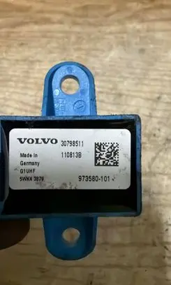 Volvo XC60 Airbag deployment crash/impact sensor 30798511
