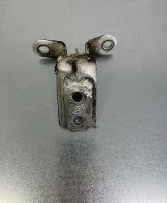 Hyundai Santa Fe Front door upper hinge 1120075