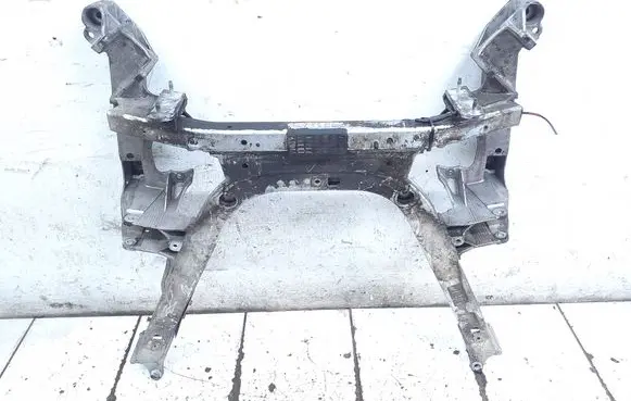BMW 7 E65 E66 Front subframe 6752294