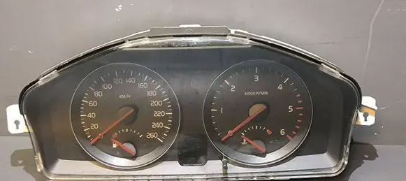 Speedometer (instrument cluster)