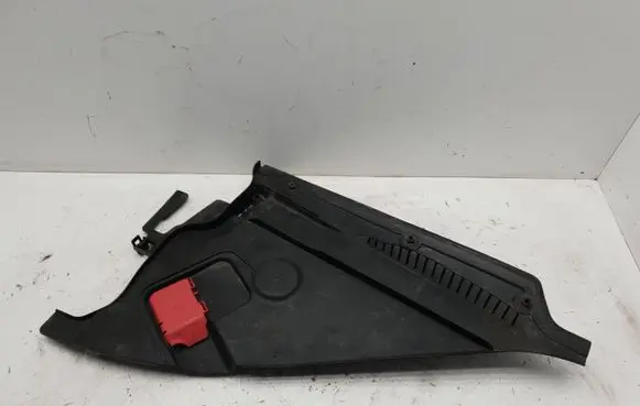 BMW 2 F22 F23 Windshield trim 7405637