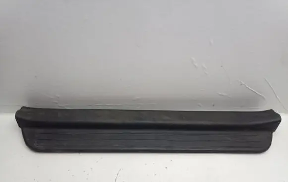 KIA Ceed Front sill trim cover 858731H000