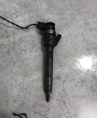 Fuel injector