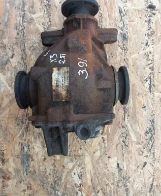BMW X3 E83 Rear differential