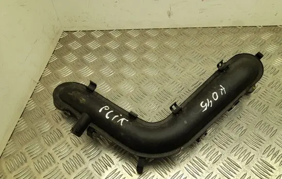 Audi A1 Air intake hose/pipe 05C145673B