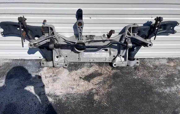 Volkswagen Golf VI Front subframe 1K0199369F