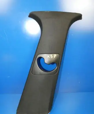 BMW X5 E70 (B) pillar trim (top)