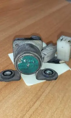 Nissan Patrol Y60 Glow plug pre-heat relay 2523007801