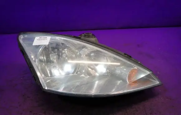 Ford Focus C-MAX Headlight/headlamp 2M5113W029BE