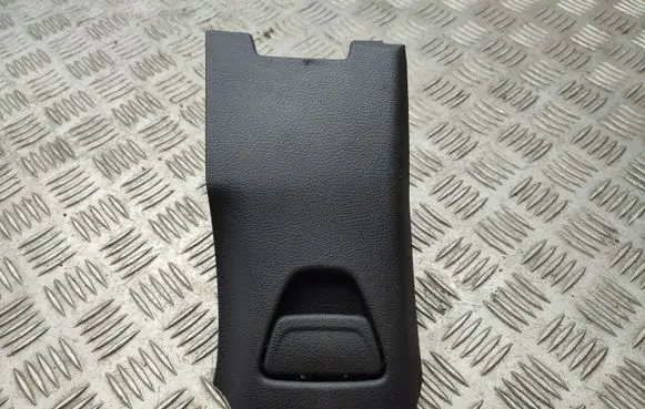 Ford Turneo Courier Glove box ET76R043K93