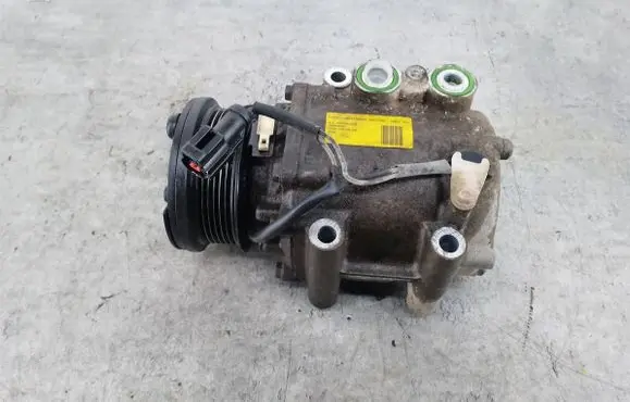 Ford Fiesta Air conditioning (A/C) compressor (pump) 2S6H19D629AB