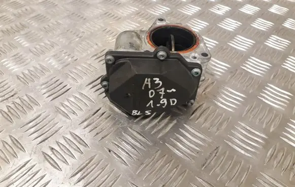 Audi A3 S3 A3 Sportback 8P Throttle valve 03G128063A