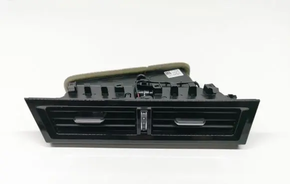 Volkswagen Touareg III Dash center air vent grill 761858417