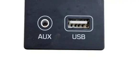 Hyundai Tucson TL USB socket connector 96120D3600 TLPE1810190249