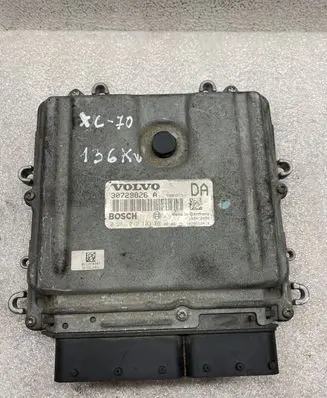 Volvo XC60 Engine control unit/module 30729826A