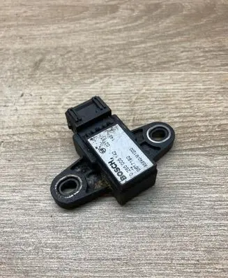 KIA Sorento Airbag deployment crash/impact sensor 95640M1200 0265005142
