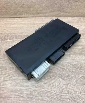 BMW 7 E38 Comfort/convenience module 8372140 60837710