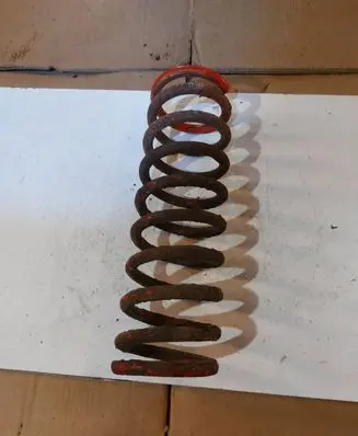 BMW 7 E38 Rear coil spring