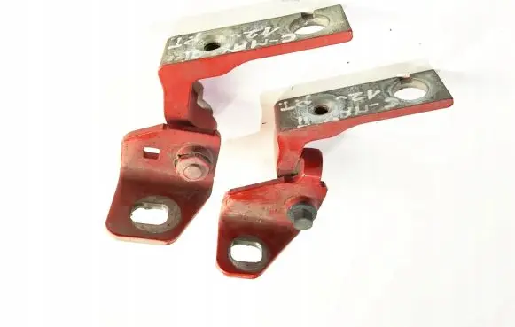 Rear door hinge set