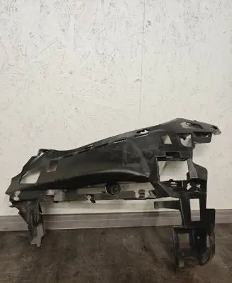Mercedes-Benz E AMG W213 Front bumper mounting bracket A2138852300