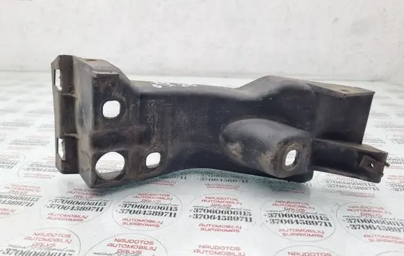 Audi A8 S8 D3 4E Front bumper mounting bracket 4E0853921D