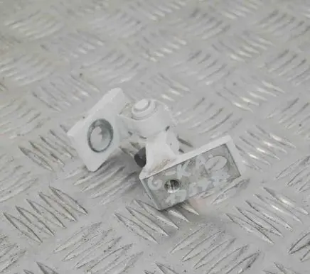 Volkswagen Polo V 6R Rear door lower hinge