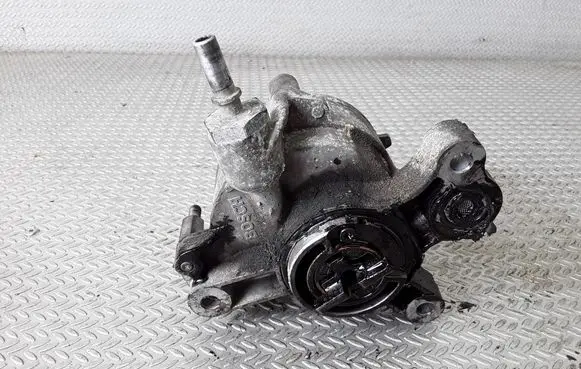 Peugeot 407 Vacuum pump D1651C1