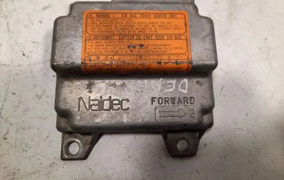 Mazda Demio Airbag control unit/module 3320858 D20157K3XD
