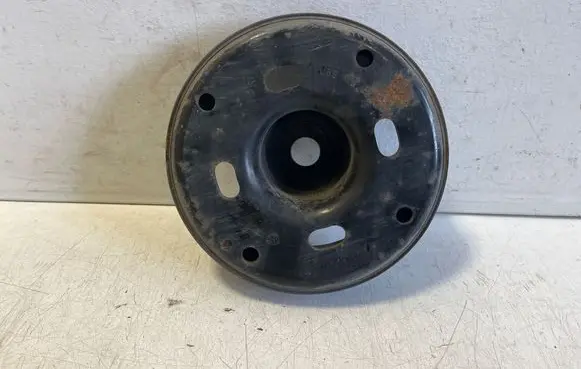 Audi Q3 F3 Crankshaft pulley 05E105243A