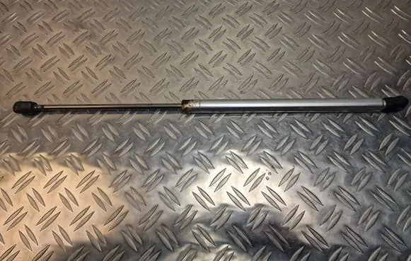Audi A2 Tailgate/trunk strut/damper 8Z0827552B