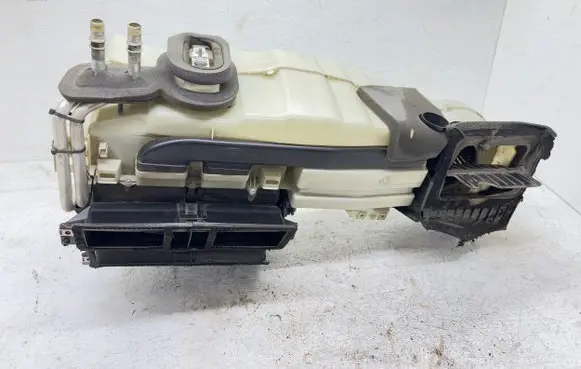 Volvo V70 Interior heater climate box assembly 31250680