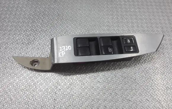 Nissan Murano Z50 Electric window control switch