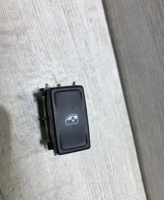 Skoda Octavia Mk3 (5E) Electric window control switch 5E0959855A
